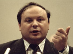 В начале 90-х годов Воронежская область молила Гайдара о зарплатах учителям