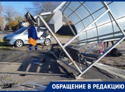 Автомобилистка снесла остановку с людьми в Воронеже