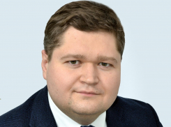 Депутат Воргордумы Зачупейко похвастался ремонтом школы за чужие деньги и в чужом регионе