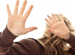 Прокуратура Воронежа требует наказать учителя, не вмешавшегося в драку между ученицами