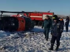 МЧС показало видео с места крушения вертолета под Воронежем