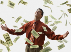 Огромную сумму выиграл житель Воронежской области, купив лотерейный билет 