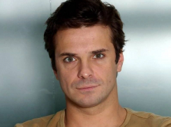 Уехавших из России звезд шоу-бизнеса разнес воронежский актер Сергей Астахов 