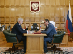 Ректора Воронежского опорного университета наградил врио губернатора