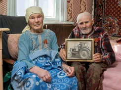 Россошанские ветераны вернули медали к 70-летию Победы президенту Владимиру Путину