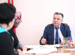 Лишь один депутат Воронежской облДумы отважился купить квартиру в Европе