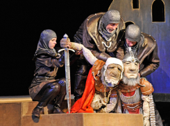  Воронежский театр кукол показал на московской сцене «Короля Лира» 