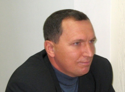 Под Воронежем глава Хохольского района пока отделался обязательством о явке