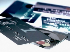 Воронежец расплачивался в гипермаркете чужой кредиткой