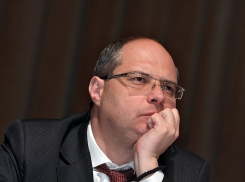 Для расчистки воронежских улиц от снега Сергей Гаврилов потребовал снять бюджетную удавку