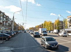 Движение по Ленинскому проспекту, перекрытому после ракетного удара, возобновили в Воронеже 