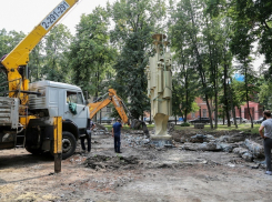 Воронежцев просят выбрать новое место для фонтана «Чебурашка и крокодил Гена»