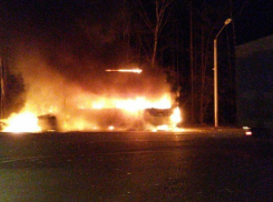 «Дэу Нексия» влетела в ПАЗик, после чего автобус загорелся: есть жертвы