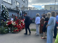 Воронежские медики почтили память жертв ракетной атаки 22 июня