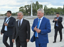 Стало известно, куда Александр Гусев сводил главу узбекской Бухары в Воронеже
