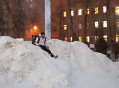 Зимние забавы курьеров сняли в Воронеже 