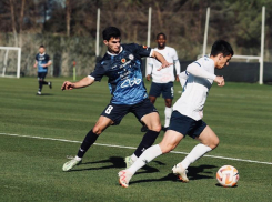 Воронежский «Факел» едва не проиграл команде из ФНЛ на сборах в Турции