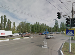 В Советском районе Воронежа на «зебре» сбили подростка