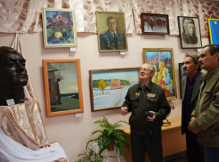 Необычная выставка «Памяти павших» открылась в Воронежской области