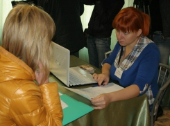 Руководство ЛНР и ДНР впервые выплатили пенсию и пособия беженцам в Воронеже