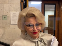 Депутат Госдумы Нина Останина извинилась перед поклонниками «Сектора Газа»