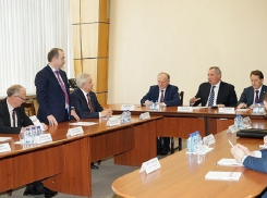 Дмитрий Рогозин лично представил нового исполнительного директора воронежского КБХА