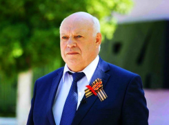 Депутат Владимир Ключников похвастался стабильным доходом и новым кроссовером