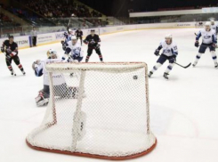 Воронежский «Буран» потерпел поражение от «Челмета»