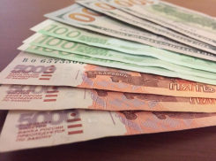 «Коварное» приложение для смартфона лишило жительницу Воронежа всех денег