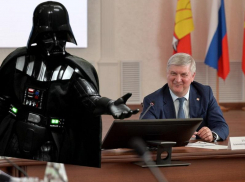 Дарт Вейдер задал вопрос губернатору Александру Гусеву для прямой линии 