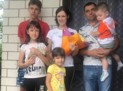 Сложно ли совмещать роль папы и полицейского, рассказал шестикратный отец из Воронежской области