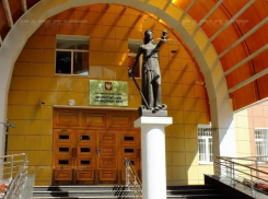 Назначение Владимира Анисимова «прозрачно» намекает на исчерпание скандала вокруг Воронежского облсуда