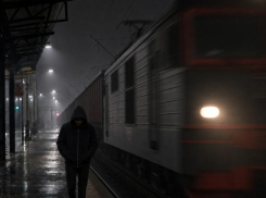 Товарняк сбил подростка в воронежском райцентре