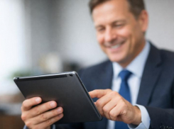 Воронежское минсоцзащиты решило побаловать себя планшетами на 5 млн рублей 