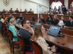 Что делать, когда человек попал в беду, рассказали воронежским студентам