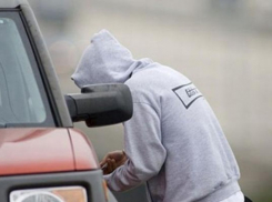 В Воронежской области молодой человек похитил машину, чтобы покататься