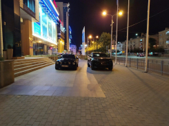 Богачи на Mustang и Range Rover отправили в больницу бдительного воронежца 