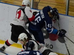 «Буран» ушел на каникулы с разгромным поражением в Воронеже