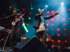 На концерте в Воронеже солисты группы «Градусы» шутили про наркотики и пытались создать современное шоу