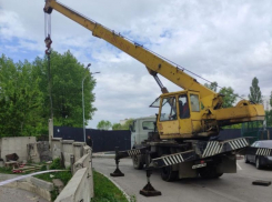 Опубликовано фото уничтожения опасного забора в Ленинском районе Воронежа