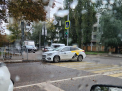 Некрасивый поступок таксиста попал на фото в Воронеже 