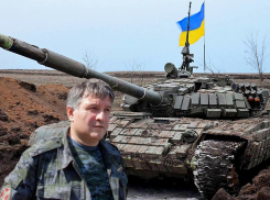 Украина вывела к границам ДНР и ЛНР тяжелую технику 