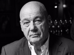 «Душераздирающее зрелище»: Владимир Познер пришел в ужас от грязи и жутких зданий в Воронеже