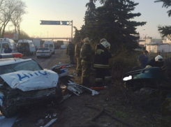 После ДТП с полицейской машиной в воронежской больнице умер третий пассажир иномарки