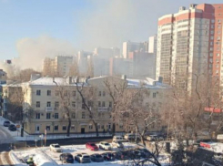 Названа причина мощного пожара в морозный понедельник в Воронеже
