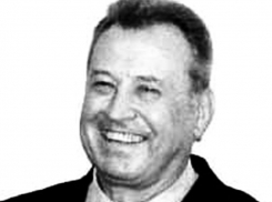 В Воронеже губернаторство Александра Ковалева едва не похоронил представитель Ельцина