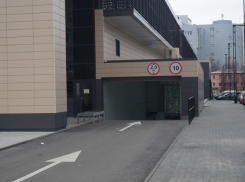 На Центральном рынке Воронежа пустует подземная парковка (ФОТО)