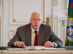 Мигрант сексуально домогался до девочки на детской площадке в Воронеже 