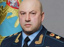 Поддержавший геройство Воронежа Холмогоров увидел сигнал Сергея Суровикина о ядерном ударе 