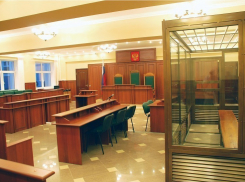 В Воронежской области будут судить мужчину, который защищаясь, задушил знакомого